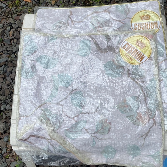NWOT Set of Two Cushion Covers - Picture 1 of 4